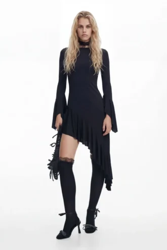 Asymmetric Black Dress Mar&Iacute;A Escote