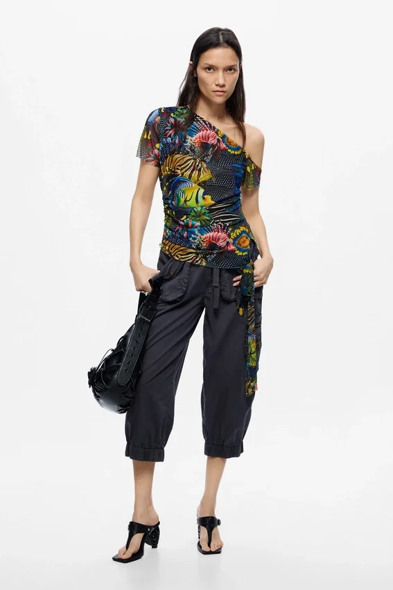 Asymmetrical Lacorix T-Shirt Asymmetrical Lacorix T-Shirt