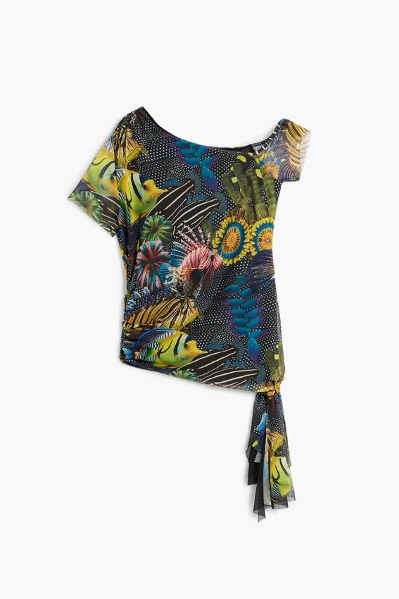Asymmetrical Lacorix T-Shirt Asymmetrical Lacorix T-Shirt