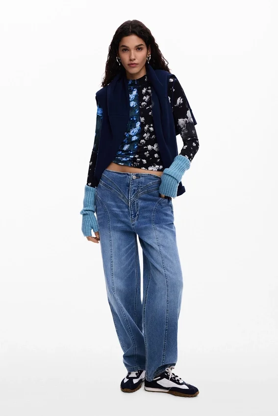Bicolor Floral T-Shirt Bicolor Floral T-Shirt