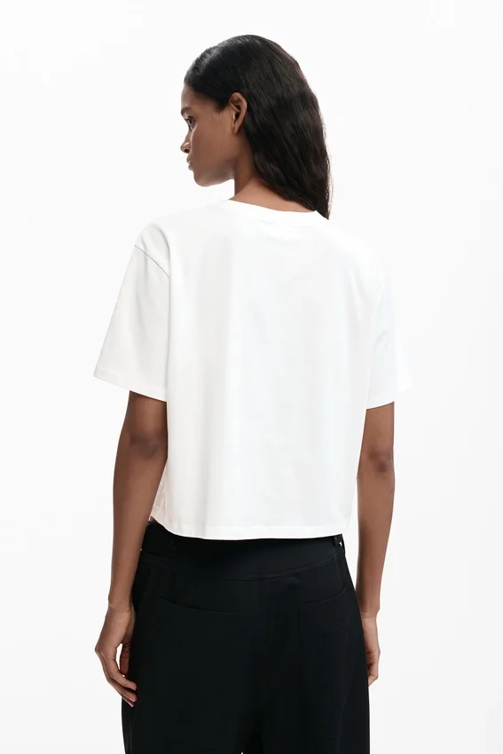 Checked Logo T-Shirt Checked Logo T-Shirt