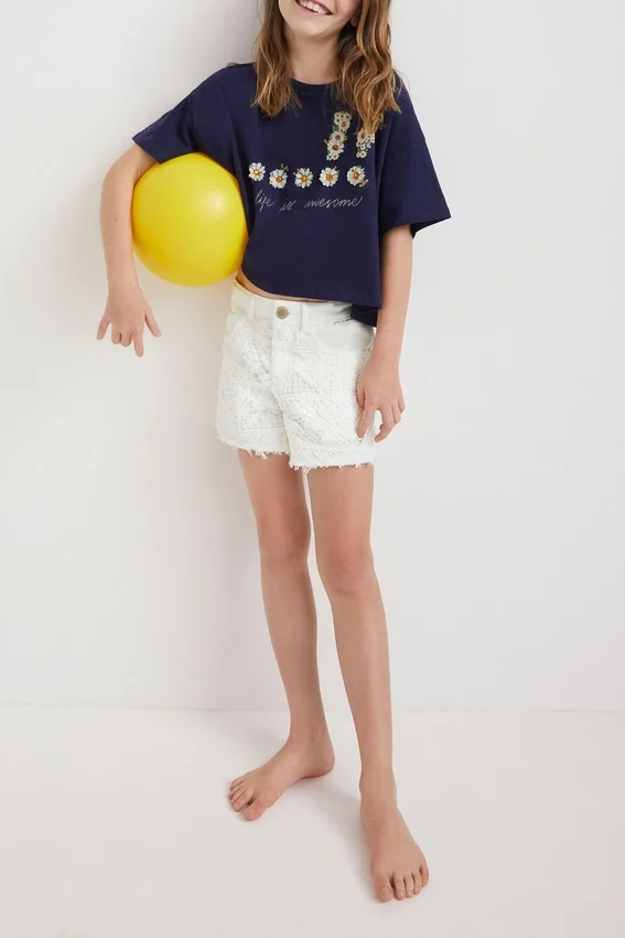 Cropped Daisy T-Shirt Cropped Daisy T-Shirt
