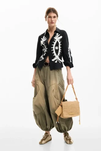 Embroidered Balloon Sleeve Shirt