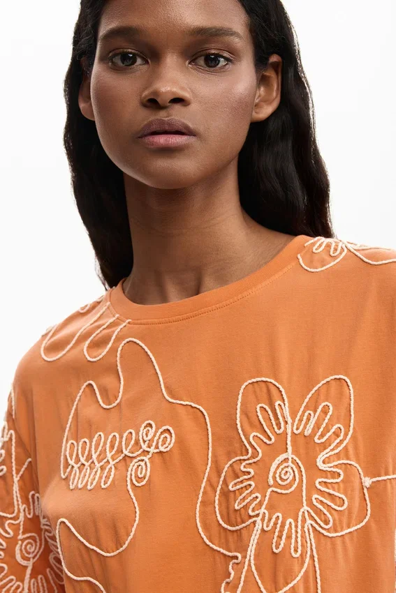 Embroidered Flowers T-Shirt Embroidered Flowers T-Shirt