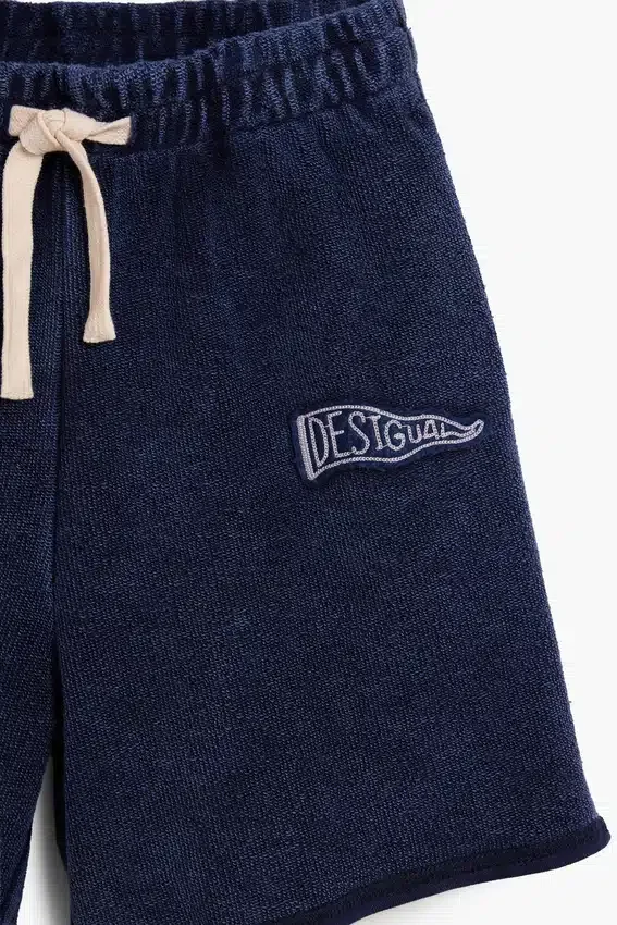 Embroidered Logo Bermuda Embroidered Logo Bermuda
