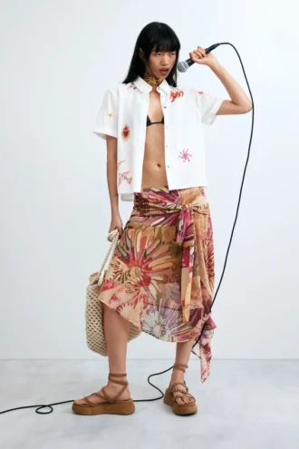 Embroidered Short-Sleeve Shirt