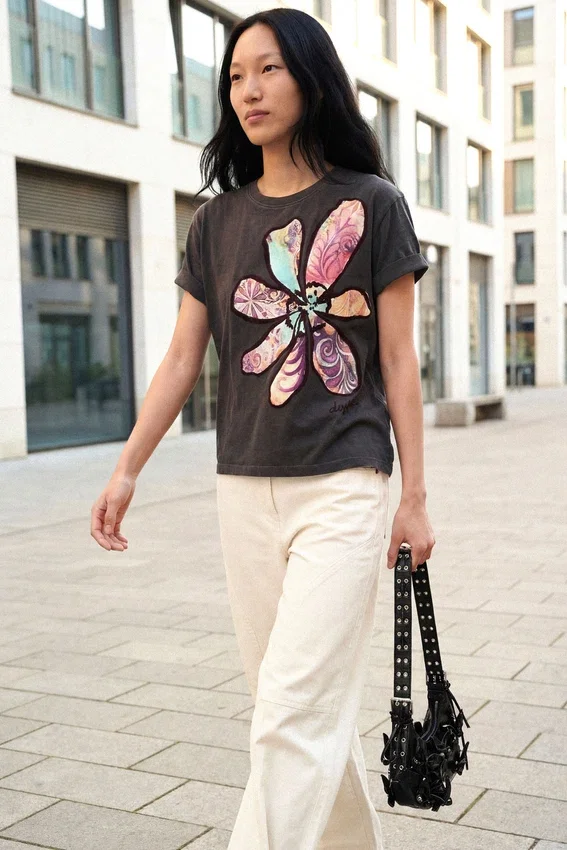 Floral Print T-Shirt Floral Print T-Shirt