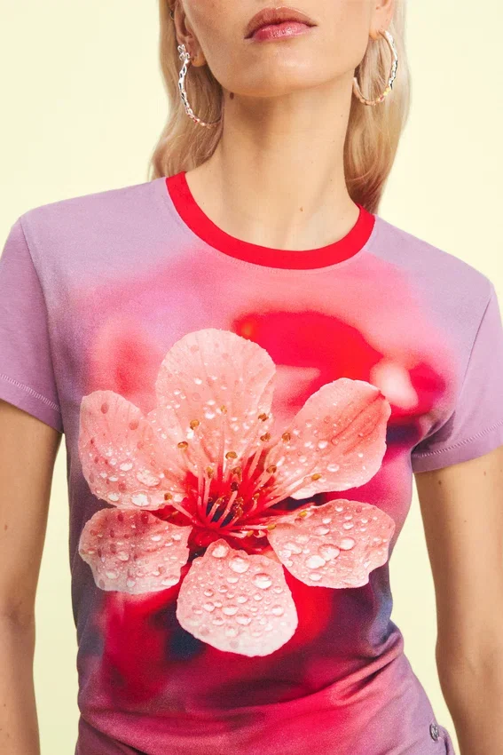 Floral T-Shirt Floral T-Shirt