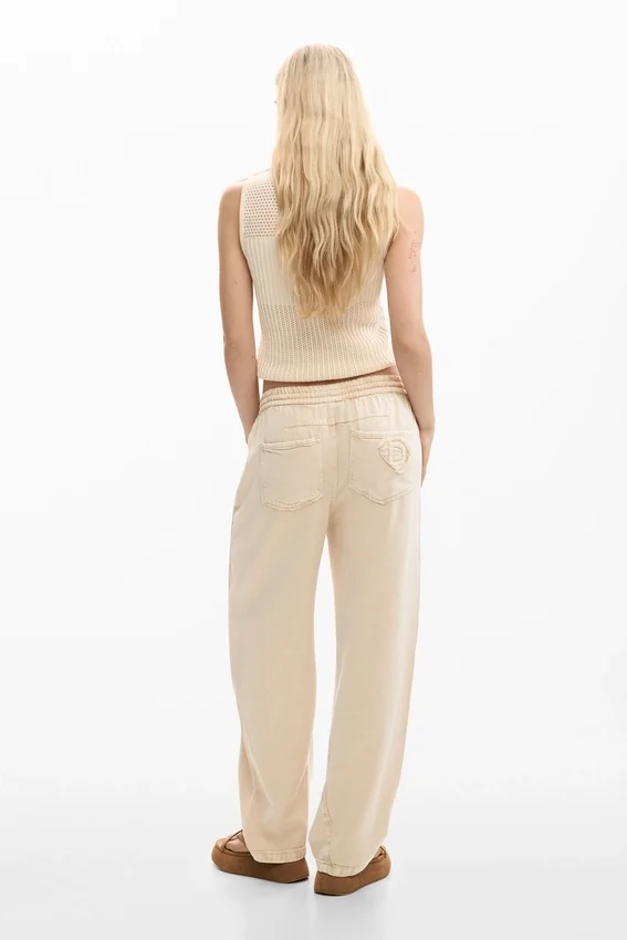 Lightweight Jeans with a Worn Effect Lightweight Jeans with a Worn Effect