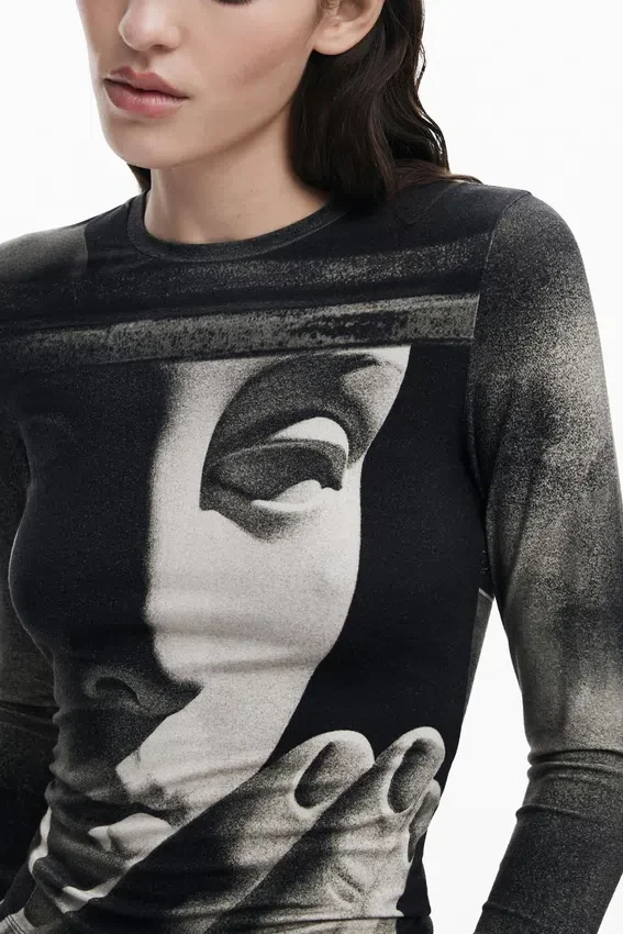 Long Sleeve Sculpture T-Shirt Long Sleeve Sculpture T-Shirt