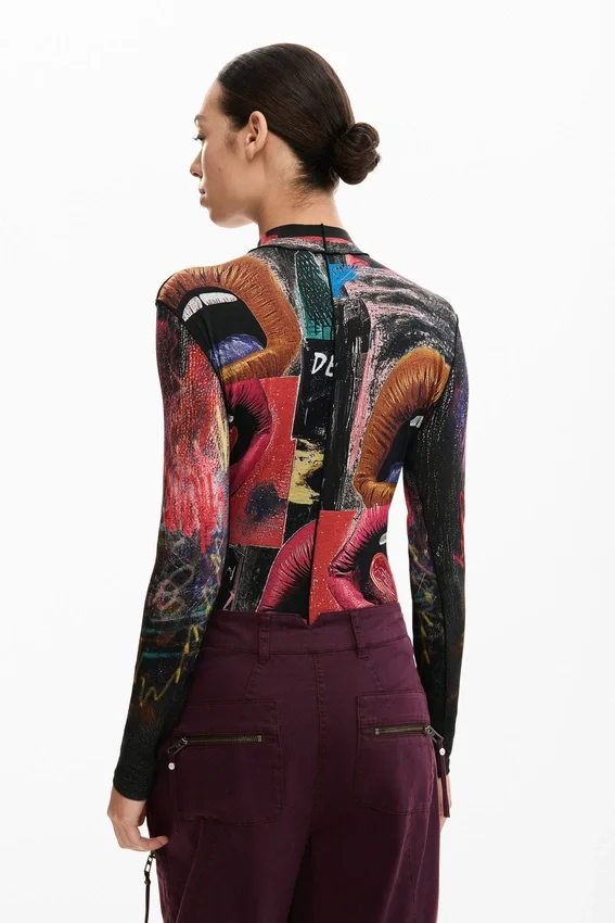 Long-Sleeved T-Shirt with High Neck Long-Sleeved T-Shirt with High Neck