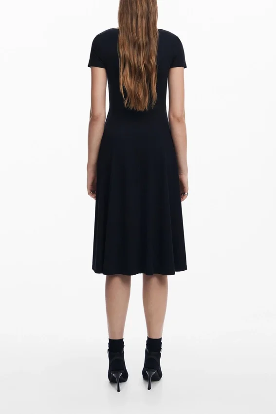 Low-Cut Midi Dress Low-Cut Midi Dress