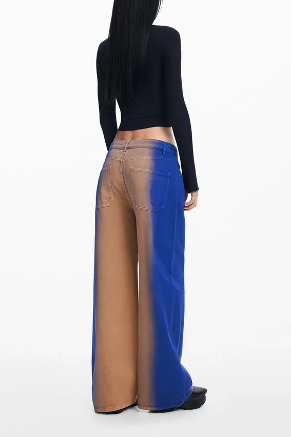 Maitrepierre Cutout Neckline T-Shirt Maitrepierre Cutout Neckline T-Shirt