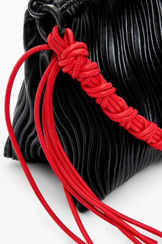 Medium Embossed Bag Medium Embossed Bag