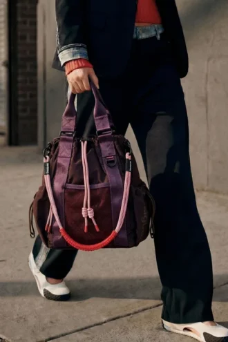 Medium Voyager Backpack
