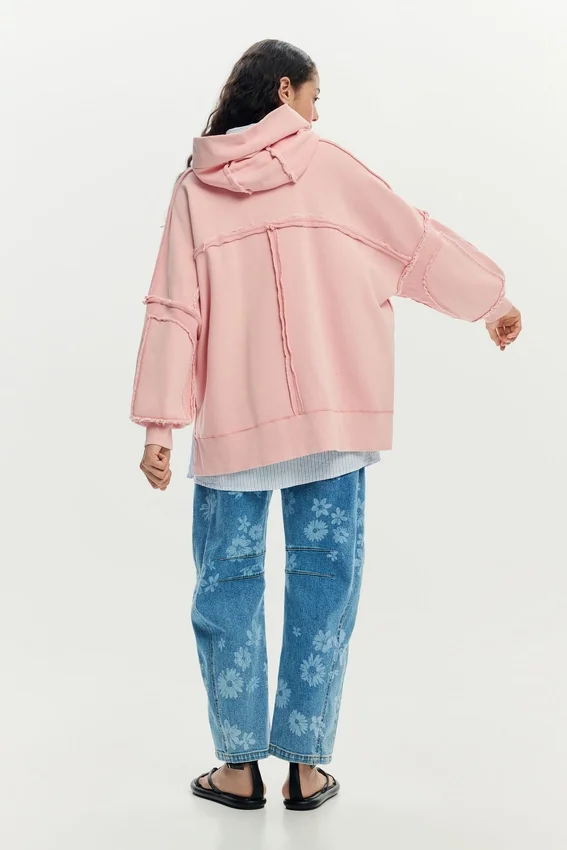Oversize Sweatshirt with Hood Oversize Sweatshirt with Hood