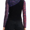 Patchwork Tulle T-Shirt with Message Patchwork Tulle T-Shirt with Message