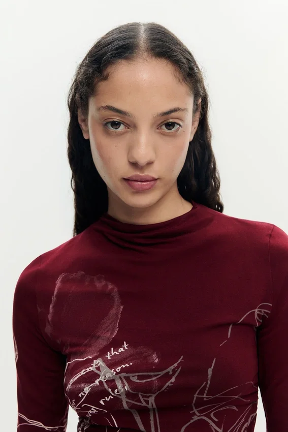 Printed Long-Sleeve T-Shirt Printed Long-Sleeve T-Shirt