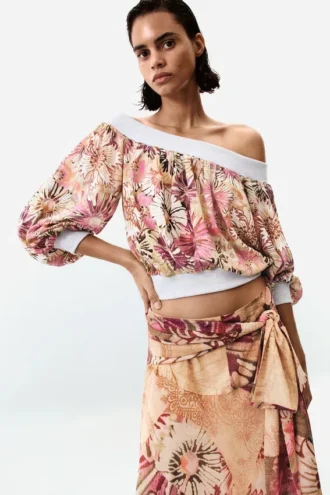 Printed Strapless Blouse