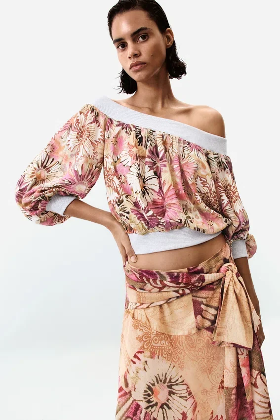 Printed Strapless Blouse Printed Strapless Blouse