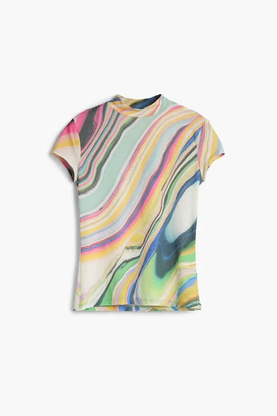Printed Wavy T-Shirt Printed Wavy T-Shirt