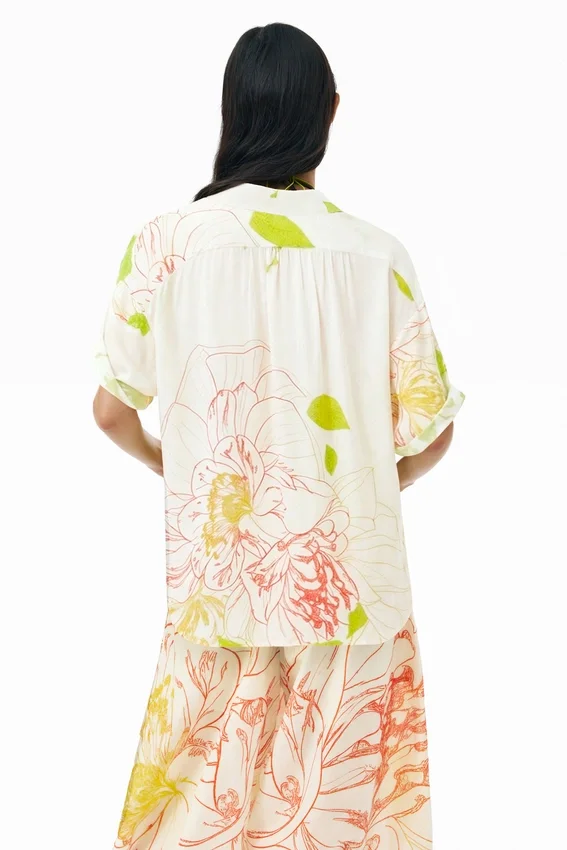 Short-Sleeved Floral Shirt Short-Sleeved Floral Shirt