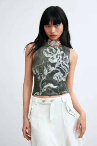 Sleeveless Printed T-Shirt
