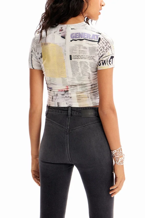 Slim Gathered Newspaper T-Shirt Slim Gathered Newspaper T-Shirt