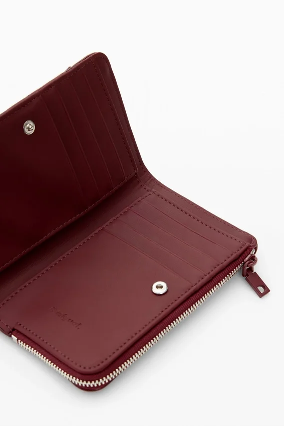 Small Shiny Bow Wallet Small Shiny Bow Wallet