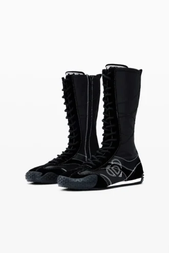 Sneaker Boot Logo
