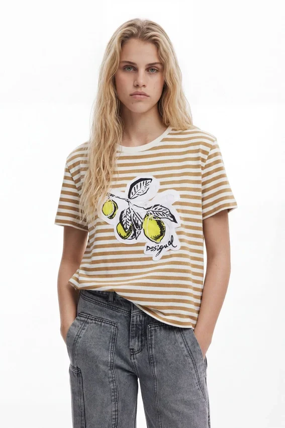 Striped Print T-Shirt Striped Print T-Shirt