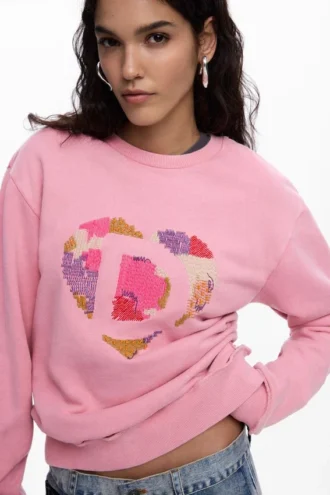 Sweatshirt Logo Beads