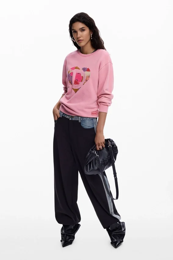 Sweatshirt Logo Beads Sweatshirt Logo Beads