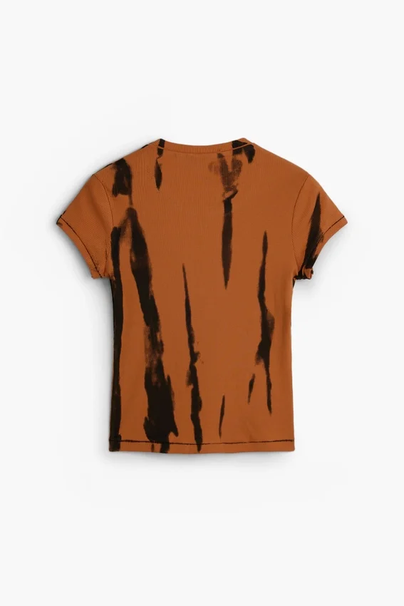 Tie-Dye Print T-Shirt Tie-Dye Print T-Shirt