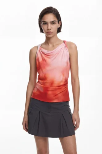 tie dye tank top 1 330x495 - Tie-Dye Tank Top