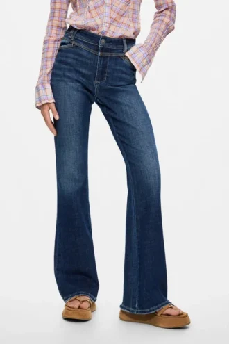 Washed Flared Jeans